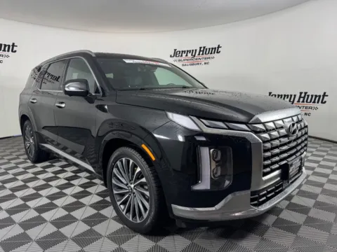 More photos of 2025 Hyundai Palisade Calligraphy at Jerry Hunt Supercenter - Salisbury, NC