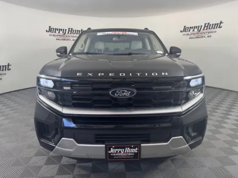 More photos of 2025 Ford Expedition Platinum at Jerry Hunt Supercenter - Salisbury, NC