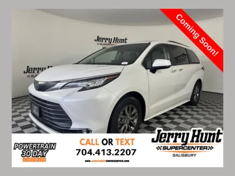 White 2023 Toyota Sienna XLE for sale in Salisbury, NC