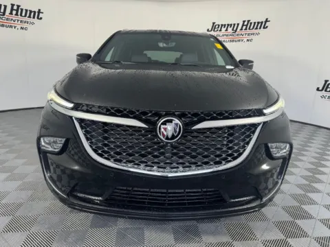 More photos of 2023 Buick Enclave Avenir at Jerry Hunt Supercenter - Salisbury, NC