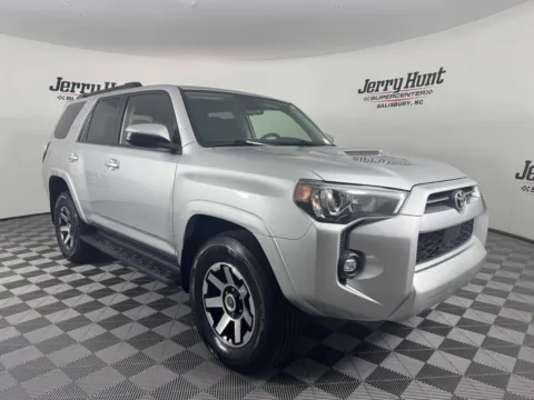 More photos of 2022 Toyota 4Runner TRD Off-Road at Jerry Hunt Supercenter - Salisbury, NC