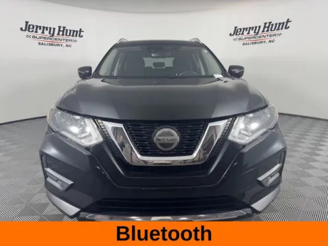 More photos of 2019 Nissan Rogue S at Jerry Hunt Supercenter - Salisbury, NC