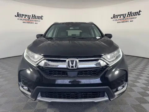 More photos of 2019 Honda CR-V Touring at Jerry Hunt Supercenter - Salisbury, NC