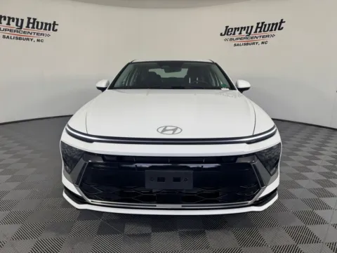 More photos of 2026 Hyundai Sonata SEL Sport at Jerry Hunt Supercenter - Salisbury, NC