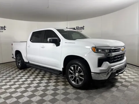 More photos of 2024 Chevrolet Silverado 1500 LT at Jerry Hunt Supercenter - Salisbury, NC