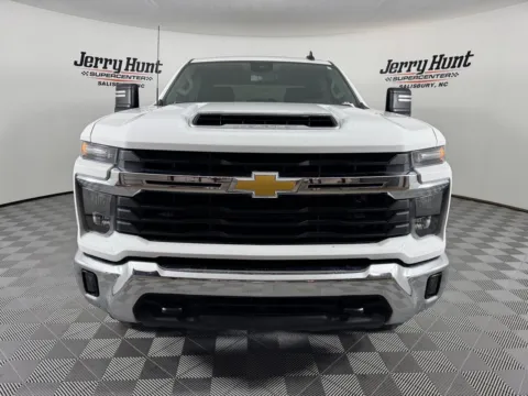 More photos of 2024 Chevrolet Silverado 2500 HD LT at Jerry Hunt Supercenter - Salisbury, NC
