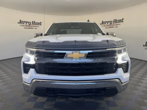 More photos of 2023 Chevrolet Silverado 1500 LT at Jerry Hunt Supercenter - Salisbury, NC