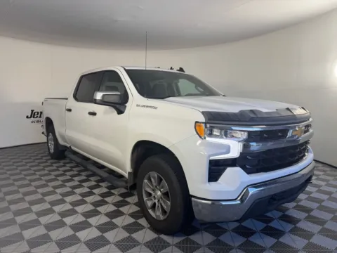 More photos of 2023 Chevrolet Silverado 1500 LT at Jerry Hunt Supercenter - Salisbury, NC
