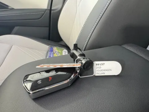 Another view of 2025 Volkswagen Tiguan 2.0T SE for sale in Salisbury, NC at Jerry Hunt Supercenter - Salisbury