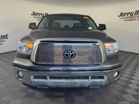 More photos of 2010 Toyota Tundra Grade at Jerry Hunt Supercenter - Salisbury, NC