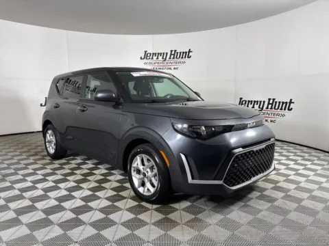 More photos of 2024 Kia Soul LX at Jerry Hunt Supercenter - Salisbury, NC