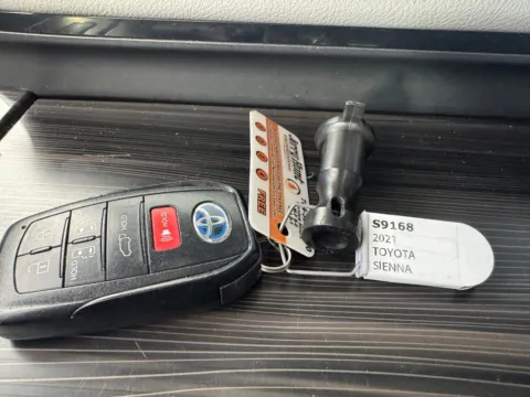Another view of 2021 Toyota Sienna Limited for sale in Salisbury, NC at Jerry Hunt Supercenter - Salisbury