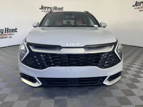 More photos of 2023 Kia Sportage SX at Jerry Hunt Supercenter - Salisbury, NC