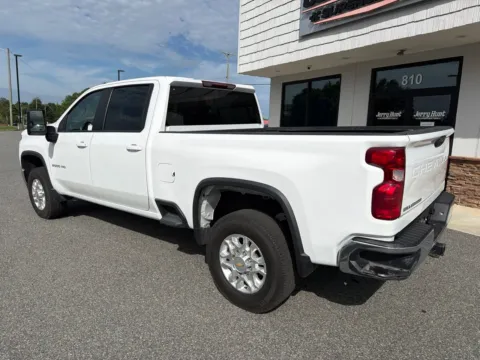 More photos of 2023 Chevrolet Silverado 2500HD LT at Jerry Hunt Supercenter - Salisbury, NC