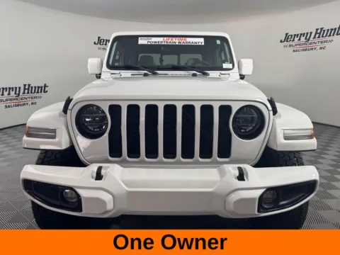 More photos of 2022 Jeep Gladiator Overland at Jerry Hunt Supercenter - Salisbury, NC