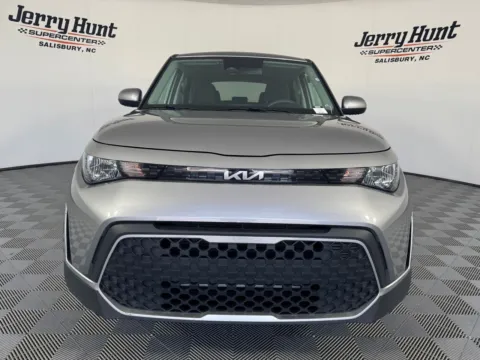 More photos of 2025 Kia Soul LX at Jerry Hunt Supercenter - Salisbury, NC