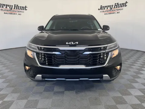 More photos of 2026 Kia Seltos EX at Jerry Hunt Supercenter - Salisbury, NC