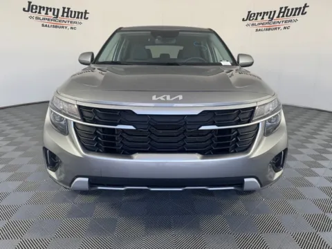 More photos of 2026 Kia Seltos LX at Jerry Hunt Supercenter - Salisbury, NC