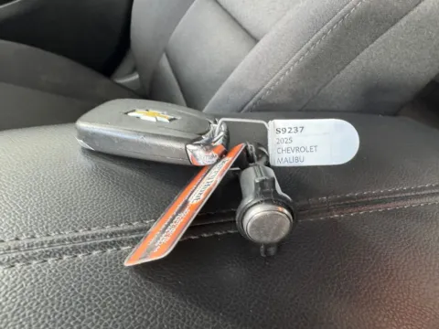 Another view of 2025 Chevrolet Malibu LT for sale in Salisbury, NC at Jerry Hunt Supercenter - Salisbury