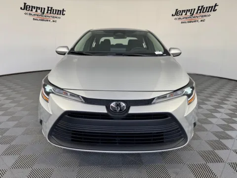 More photos of 2025 Toyota Corolla LE at Jerry Hunt Supercenter - Salisbury, NC