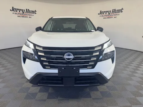 More photos of 2024 Nissan Rogue S at Jerry Hunt Supercenter - Salisbury, NC