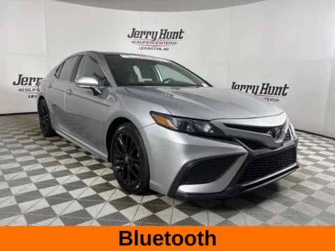 More photos of 2024 Toyota Camry SE at Jerry Hunt Supercenter - Salisbury, NC
