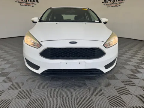 More photos of 2017 Ford Focus SE at Jerry Hunt Supercenter - Salisbury, NC