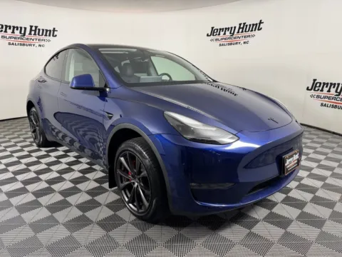 More photos of 2023 Tesla Model Y Performance at Jerry Hunt Supercenter - Salisbury, NC