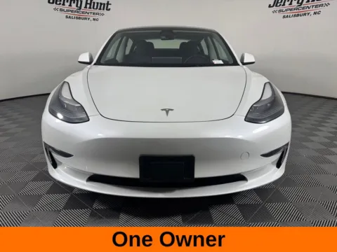 More photos of 2023 Tesla Model 3 at Jerry Hunt Supercenter - Salisbury, NC