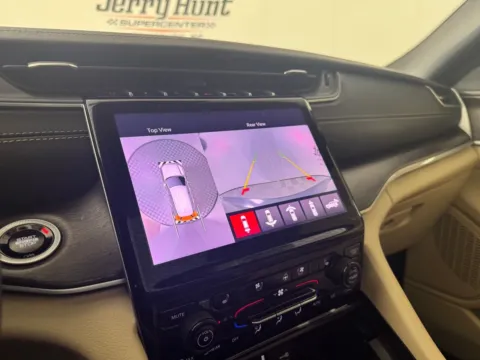 More photos of 2025 Jeep Grand Cherokee L Limited at Jerry Hunt Supercenter - Salisbury, NC