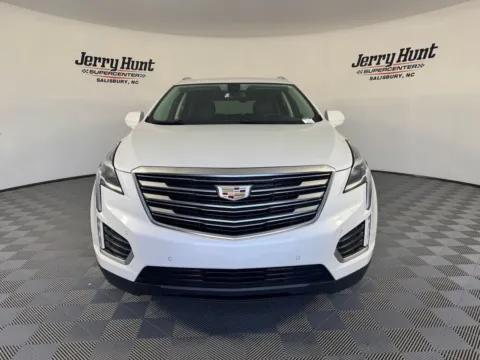 More photos of 2017 Cadillac XT5 Premium Luxury at Jerry Hunt Supercenter - Salisbury, NC