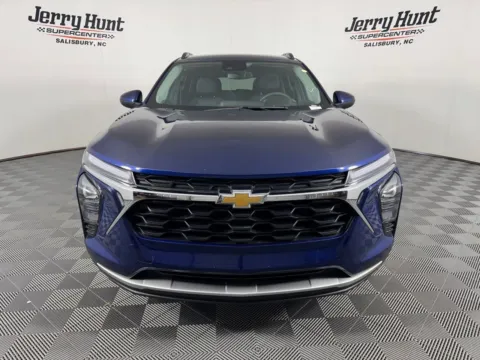 More photos of 2024 Chevrolet Trax LT at Jerry Hunt Supercenter - Salisbury, NC