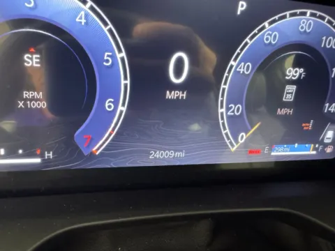 More photos of 2025 Jeep Grand Cherokee Summit at Jerry Hunt Supercenter - Salisbury, NC