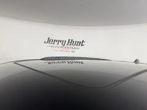 More photos of 2025 Jeep Grand Cherokee Summit at Jerry Hunt Supercenter - Salisbury, NC
