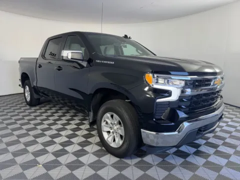 More photos of 2023 Chevrolet Silverado 1500 LT at Jerry Hunt Supercenter - Salisbury, NC