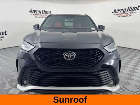More photos of 2023 Toyota Highlander XSE at Jerry Hunt Supercenter - Salisbury, NC
