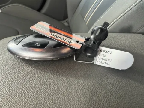 Another view of 2025 Hyundai Elantra SEL Convenience for sale in Salisbury, NC at Jerry Hunt Supercenter - Salisbury