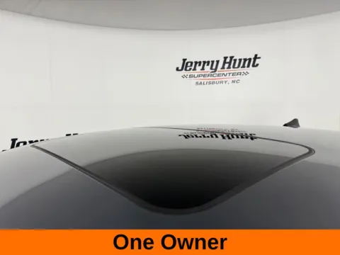 More photos of 2025 Hyundai Elantra SEL Convenience at Jerry Hunt Supercenter - Salisbury, NC