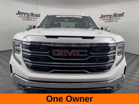 More photos of 2025 GMC Sierra 1500 SLT at Jerry Hunt Supercenter - Salisbury, NC