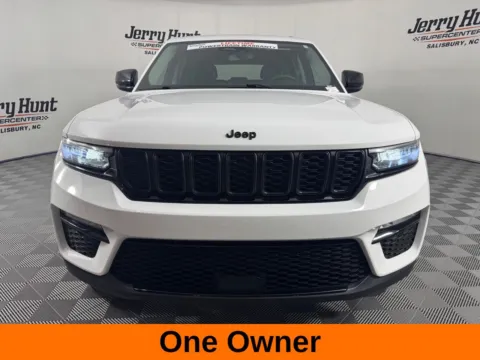 More photos of 2023 Jeep Grand Cherokee Limited at Jerry Hunt Supercenter - Salisbury, NC