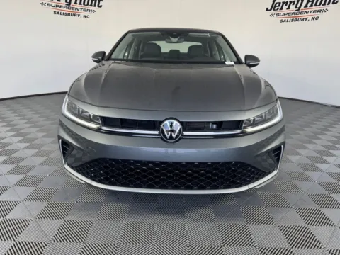 More photos of 2025 Volkswagen Jetta 1.5T SEL at Jerry Hunt Supercenter - Salisbury, NC