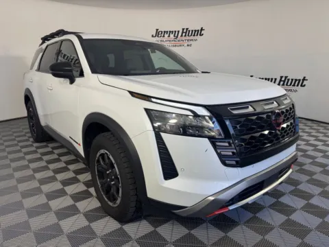 More photos of 2026 Nissan Pathfinder Rock Creek at Jerry Hunt Supercenter - Salisbury, NC