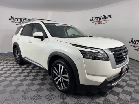 More photos of 2023 Nissan Pathfinder Platinum at Jerry Hunt Supercenter - Salisbury, NC