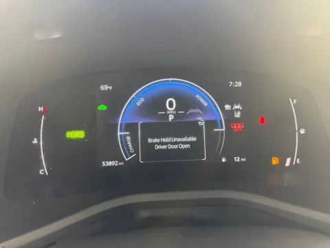 More photos of 2025 Toyota Camry SE at Jerry Hunt Supercenter - Salisbury, NC