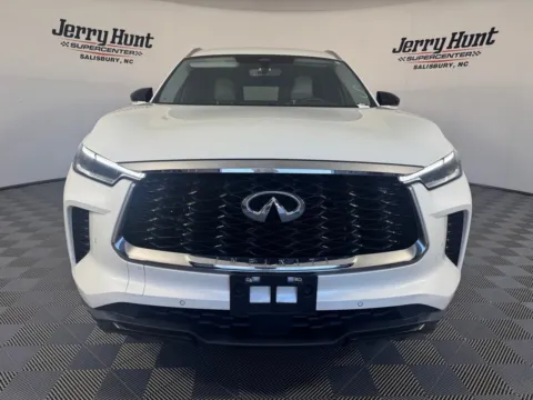More photos of 2023 INFINITI QX60 LUXE at Jerry Hunt Supercenter - Salisbury, NC