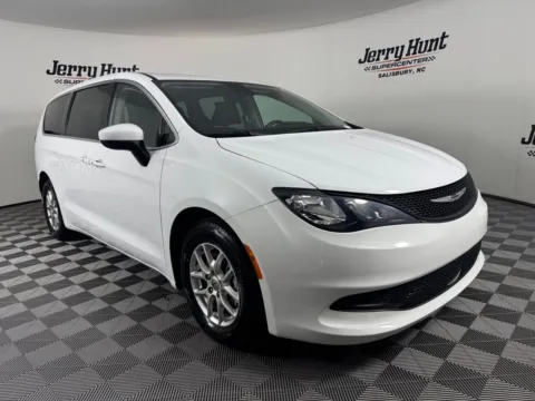 More photos of 2023 Chrysler Voyager LX at Jerry Hunt Supercenter - Salisbury, NC