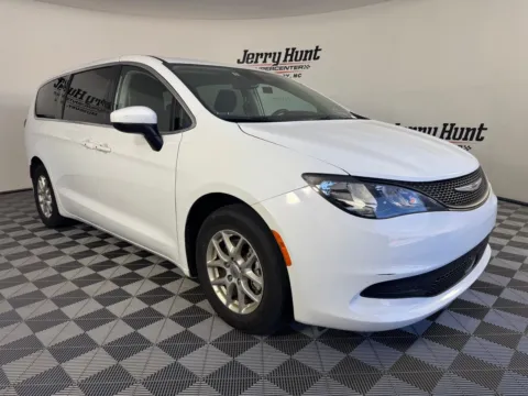 More photos of 2023 Chrysler Voyager LX at Jerry Hunt Supercenter - Salisbury, NC