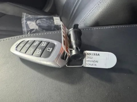 Photos of 2022 Hyundai Sonata Limited for sale in Salisbury, NC at Jerry Hunt Supercenter - Salisbury