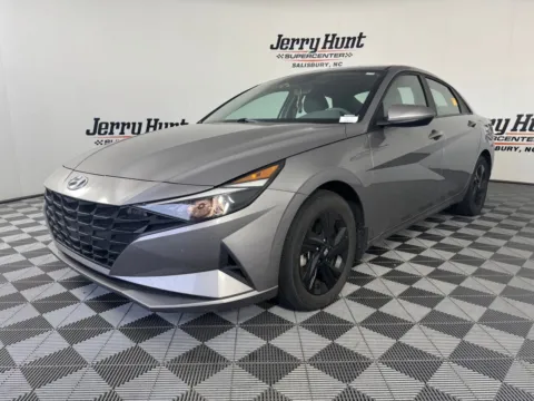 Silver 2023 Hyundai Elantra SEL for sale in Salisbury, NC