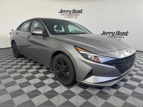 More photos of 2023 Hyundai Elantra SEL at Jerry Hunt Supercenter - Salisbury, NC